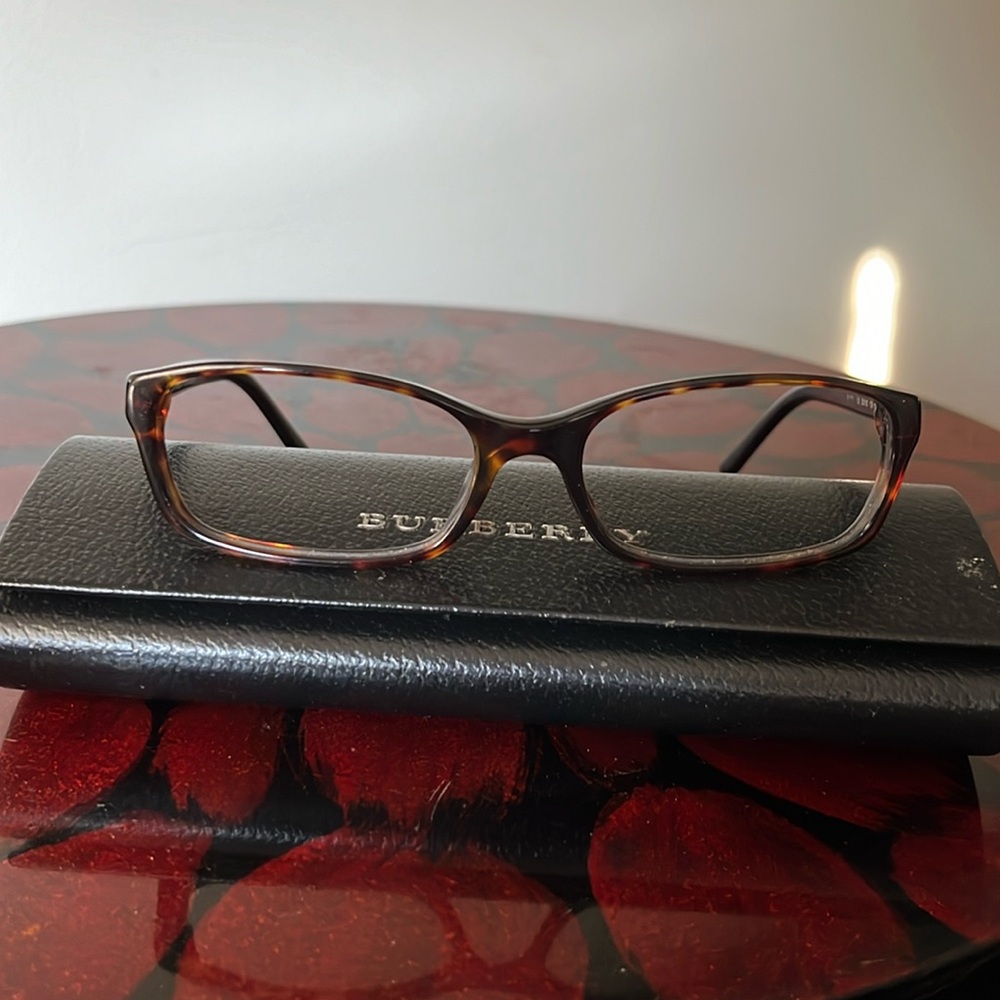 Women’s Burberry frames